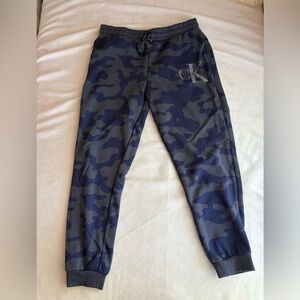 Calvin Klein Jeans Camo Joggers - Black and Blue